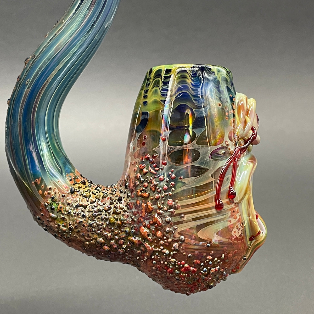 Rainbow tongue Sherlock by Leviathan Glass - artisan detail