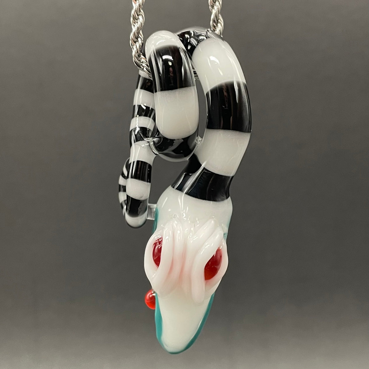 Hand made Sandworm by Leviathan Glass