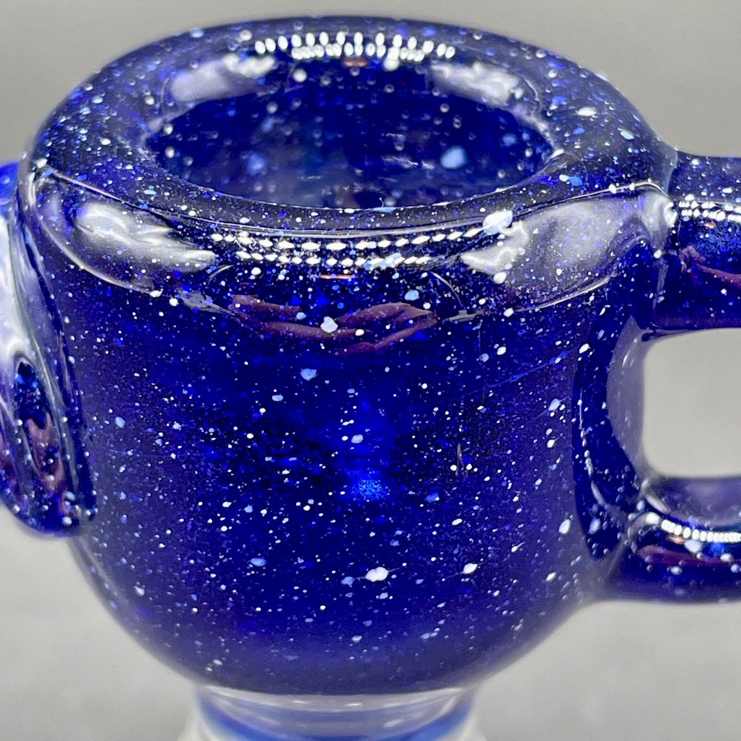 Hand-blown 18mm tea slide - Leviathan Glass original