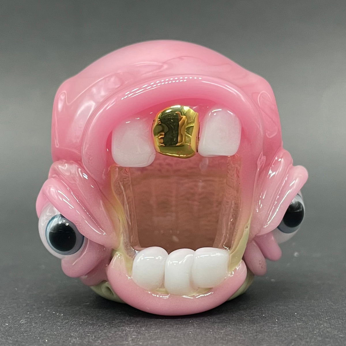 Pink Screaming Mouth - hand blown glass from Leviathan Glass