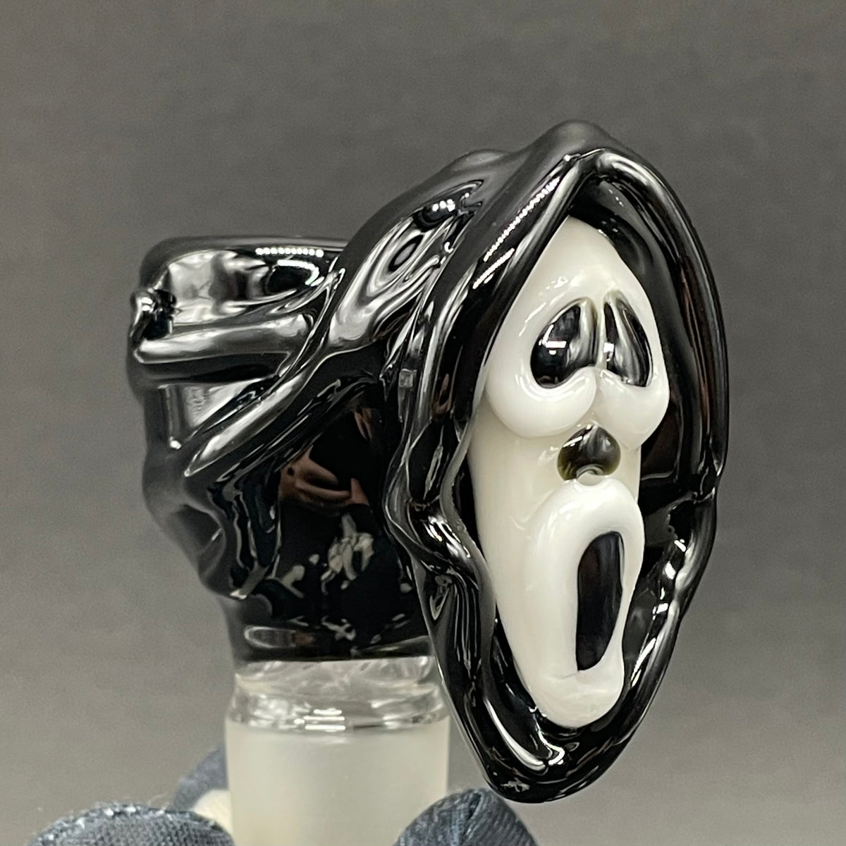 18mm scream slide detail view - premium glass art
