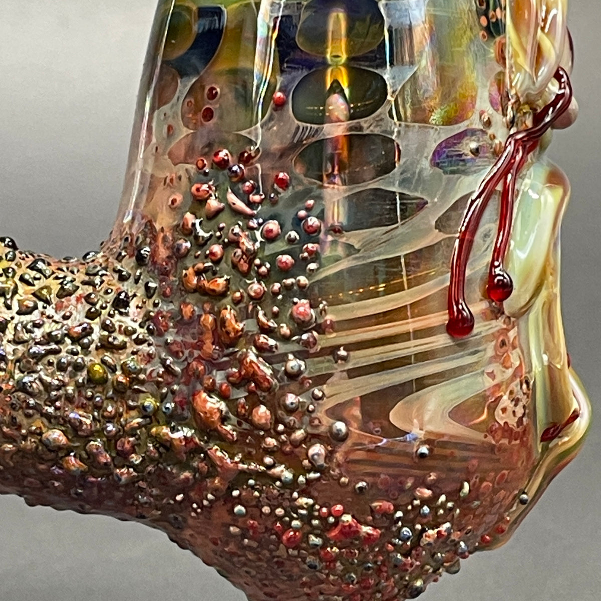 Artisan glass Rainbow tongue Sherlock - detailed craftsmanship