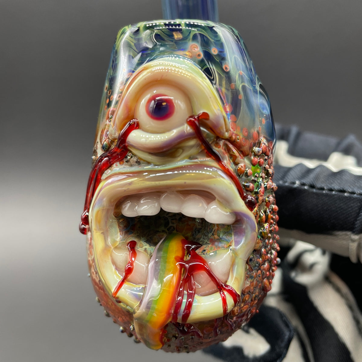 Premium Rainbow tongue Sherlock - collectible glass art