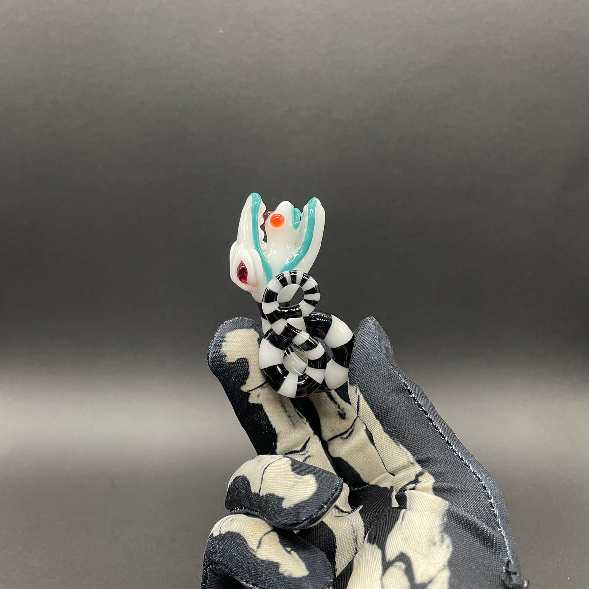 Hand made Sandworm by Leviathan Glass