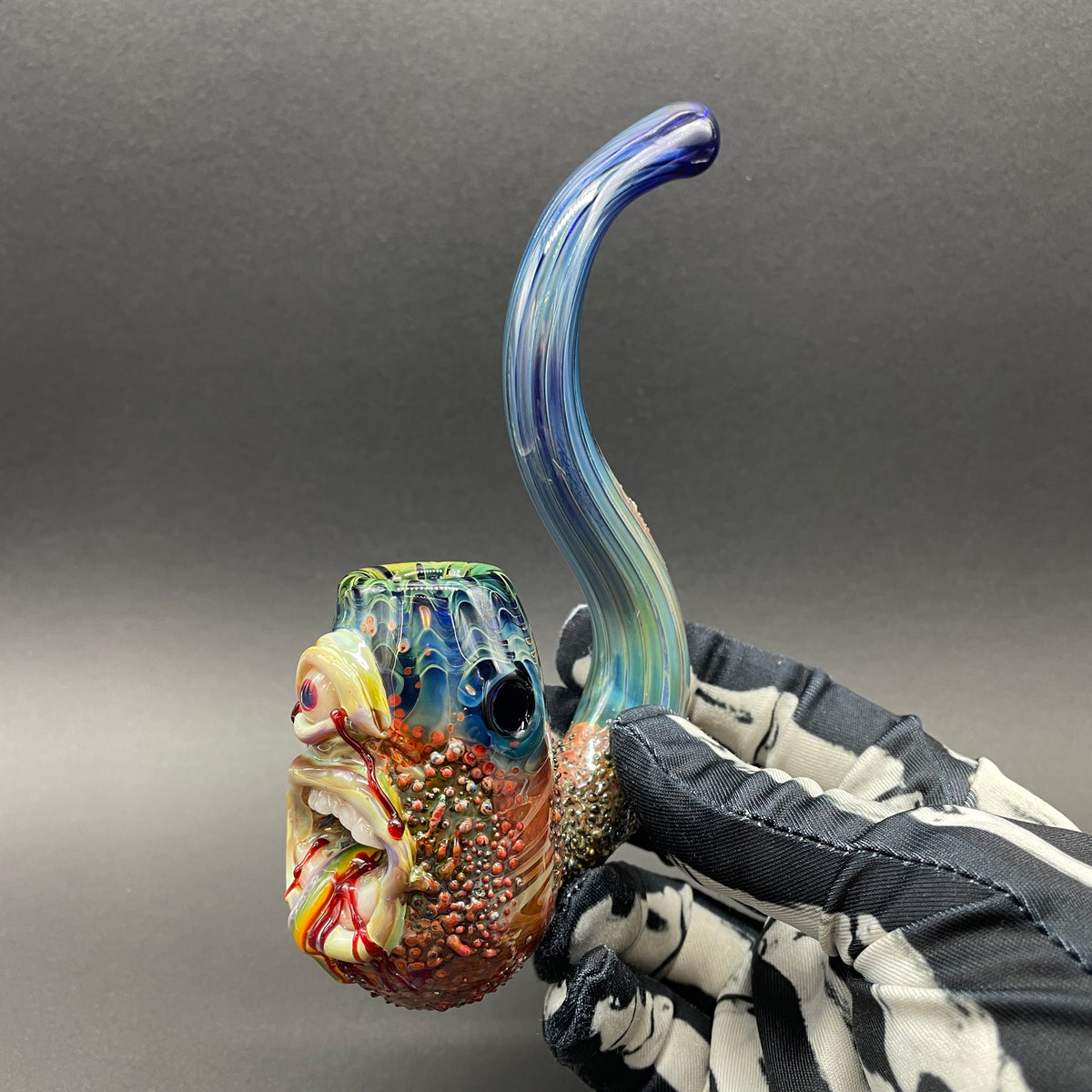 Rainbow tongue Sherlock craftsmanship - artisan glass work