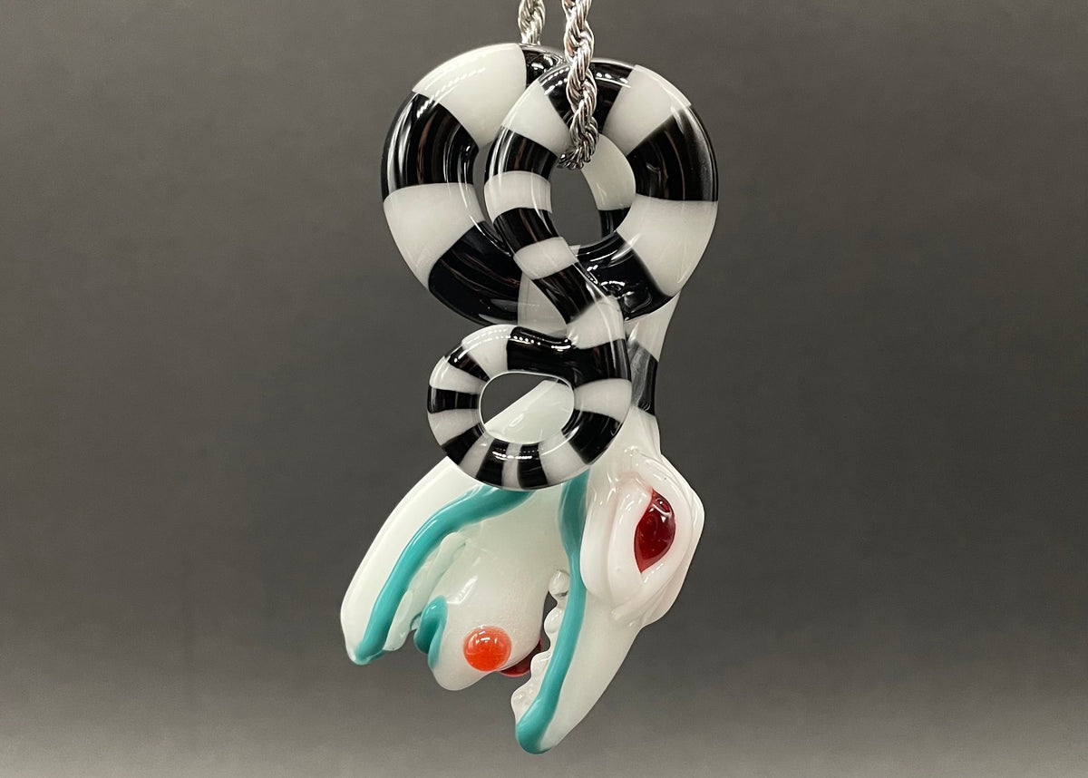 Hand made Sandworm pendant from Leviathan Glass