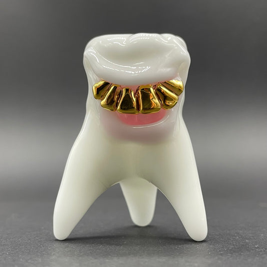 Tooth ache glass pendant detail view - premium glass art