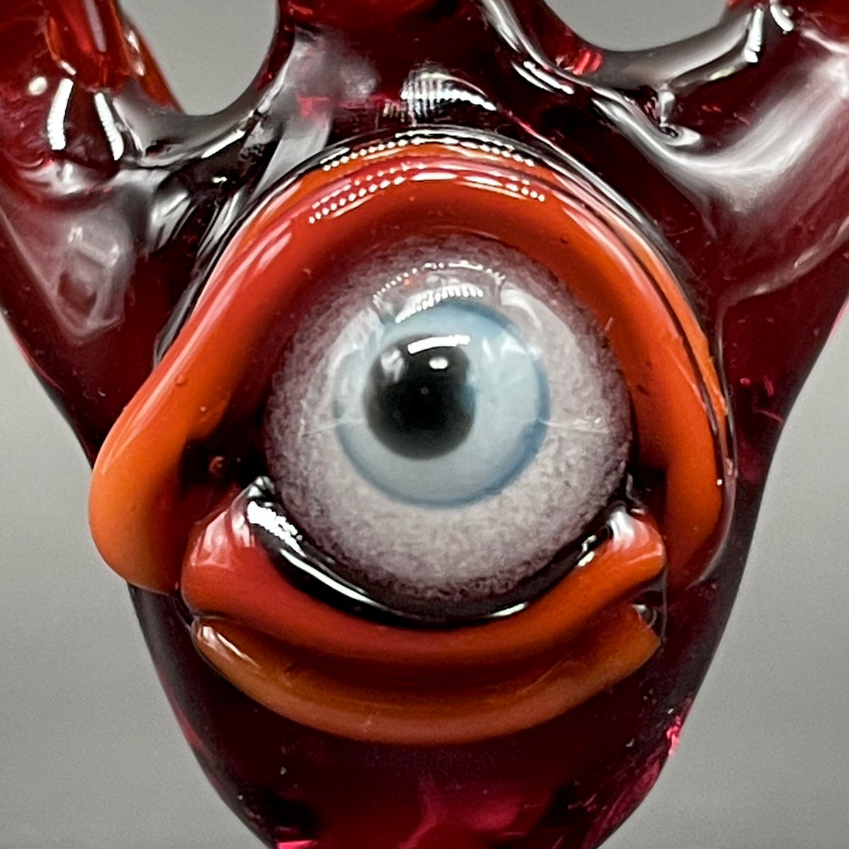 Anatomical cyclops heart pendant