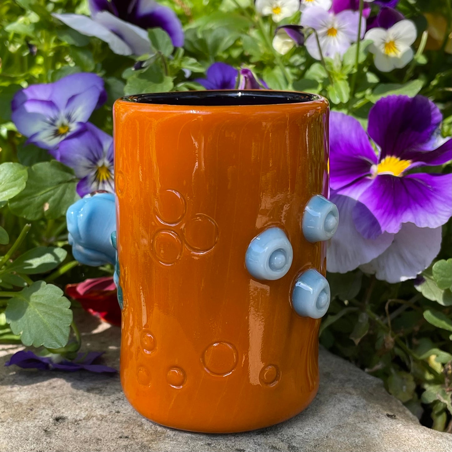 Hand-blown poison dart frog shot glass - Leviathan Glass original