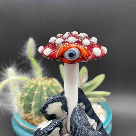 Mushroom plant decoration detail view - premium glass art