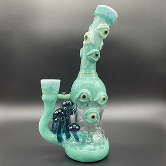 Aqua Argus Rig detail view - premium glass art