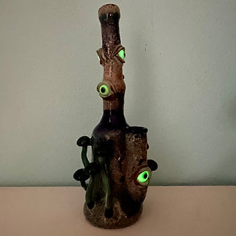 14mm Mushroom Rig by Leviathan Glass - artisan detail