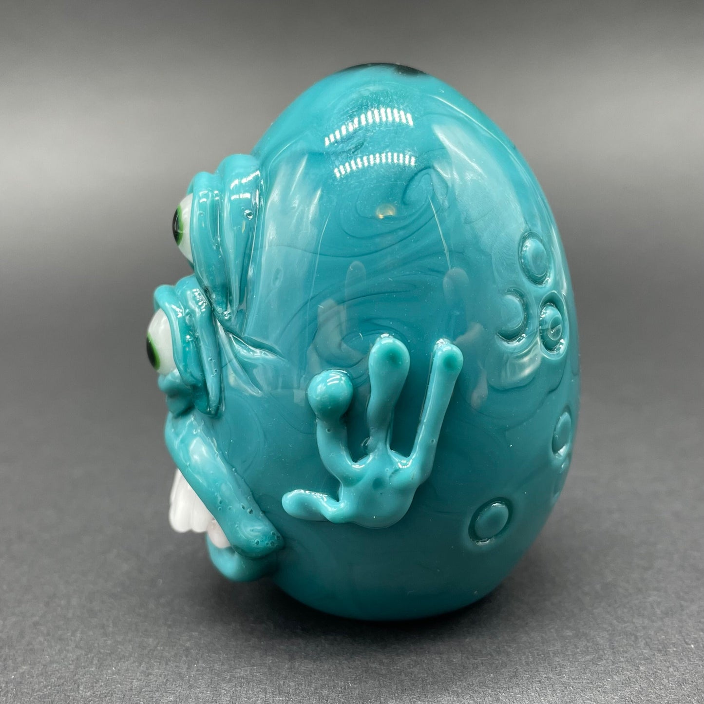 Hand-blown Monster egg sculpture - Leviathan Glass original
