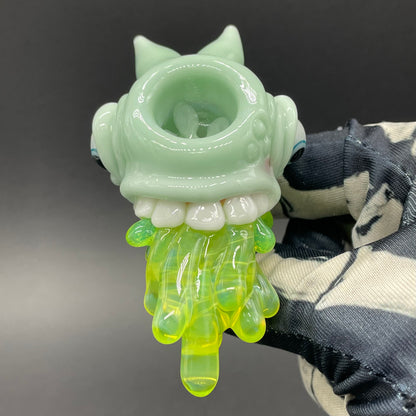14mm 4 hole barf slide craftsmanship - artisan glass work