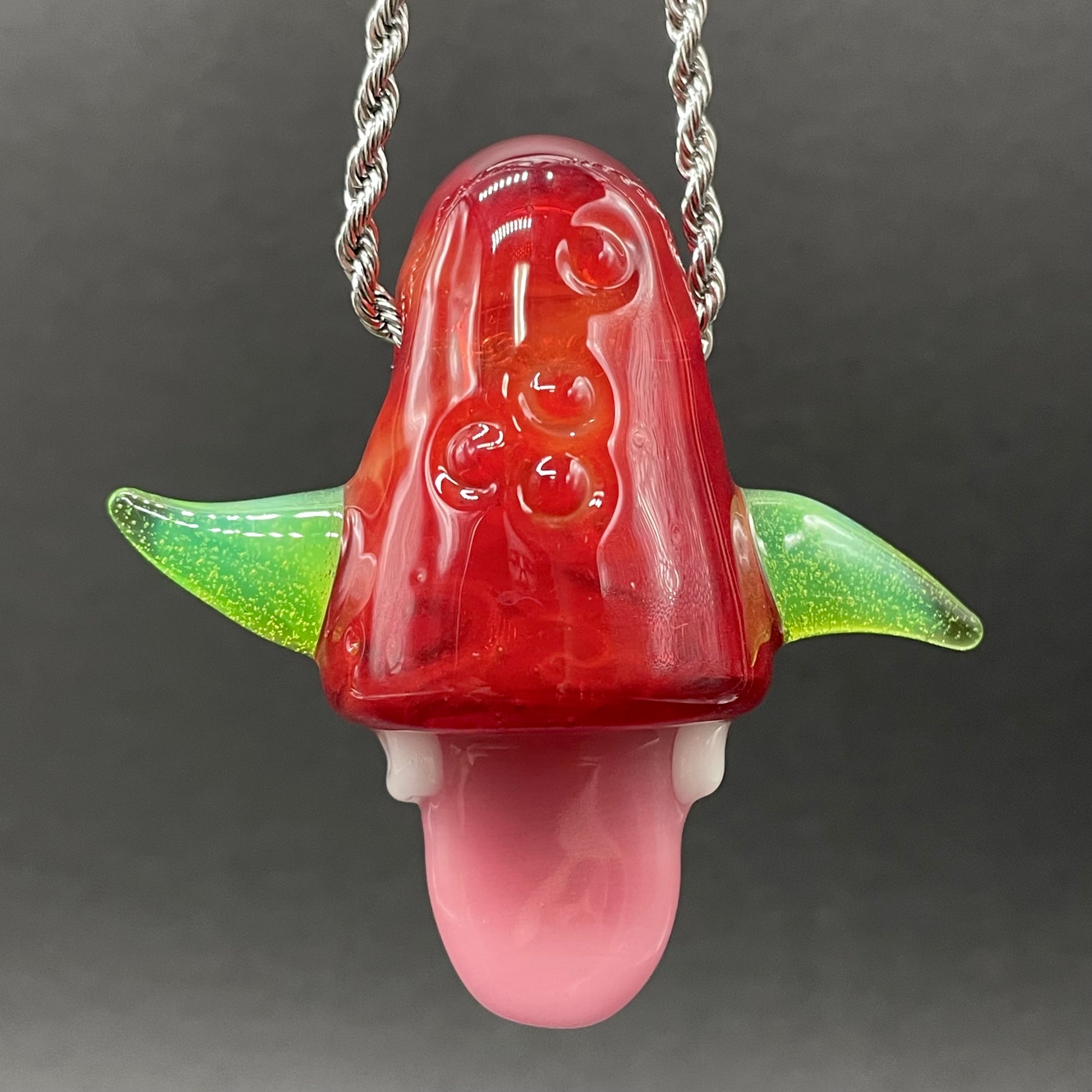 Artisan glass Licky McOneEye glass pendant - detailed craftsmanship