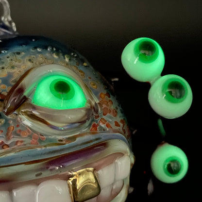 Artisan glass Eye stalk monster ornament - detailed craftsmanship