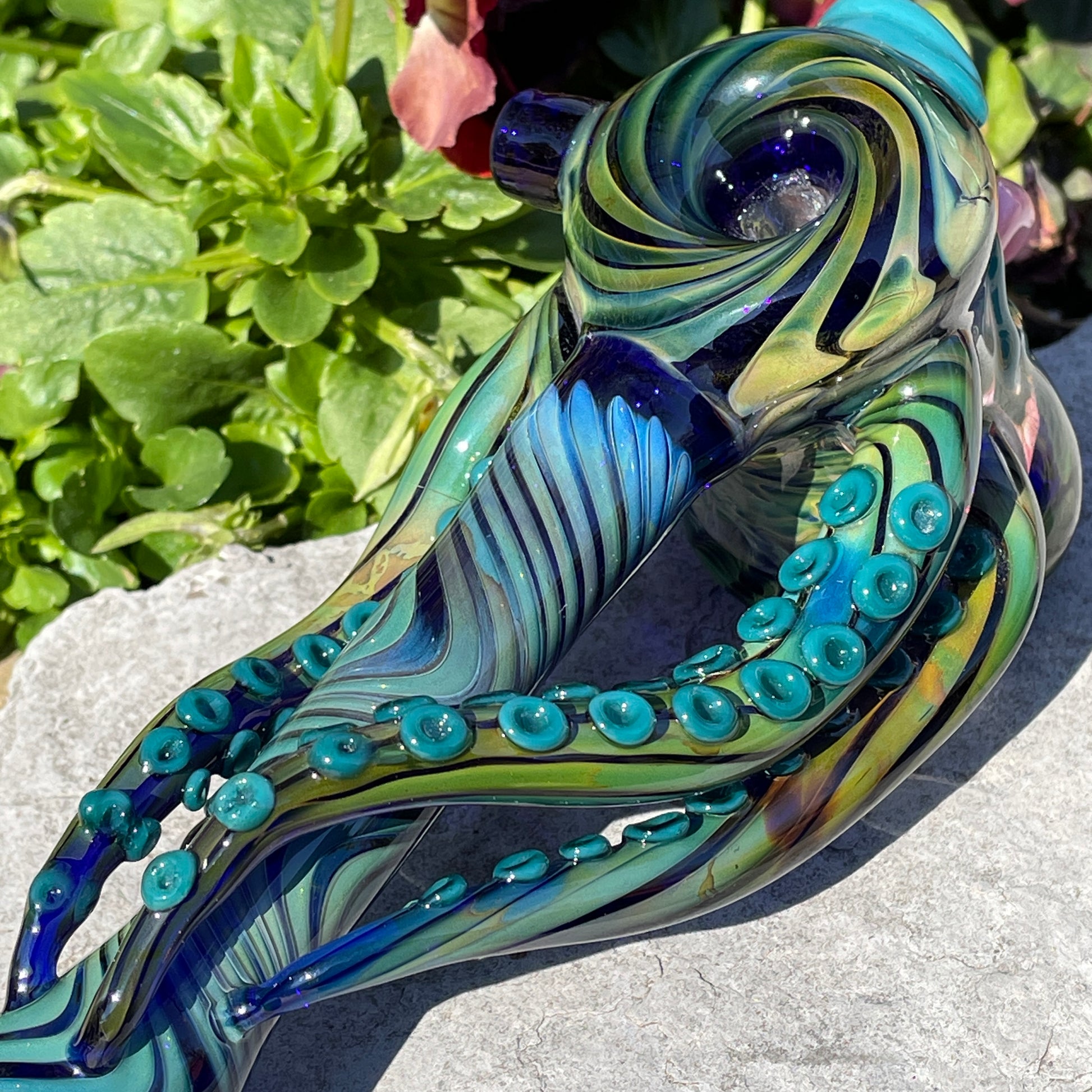Hand-blown Tentacle tongue bubbler - Leviathan Glass original