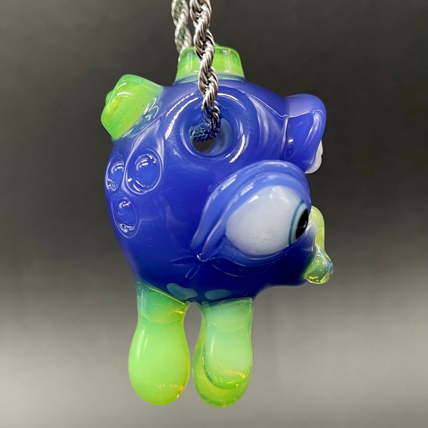 Artisan glass Drippy screamer pendant - detailed craftsmanship