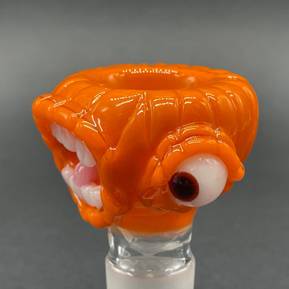 18mm Witchy pumpkin slide by Leviathan Glass - artisan detail