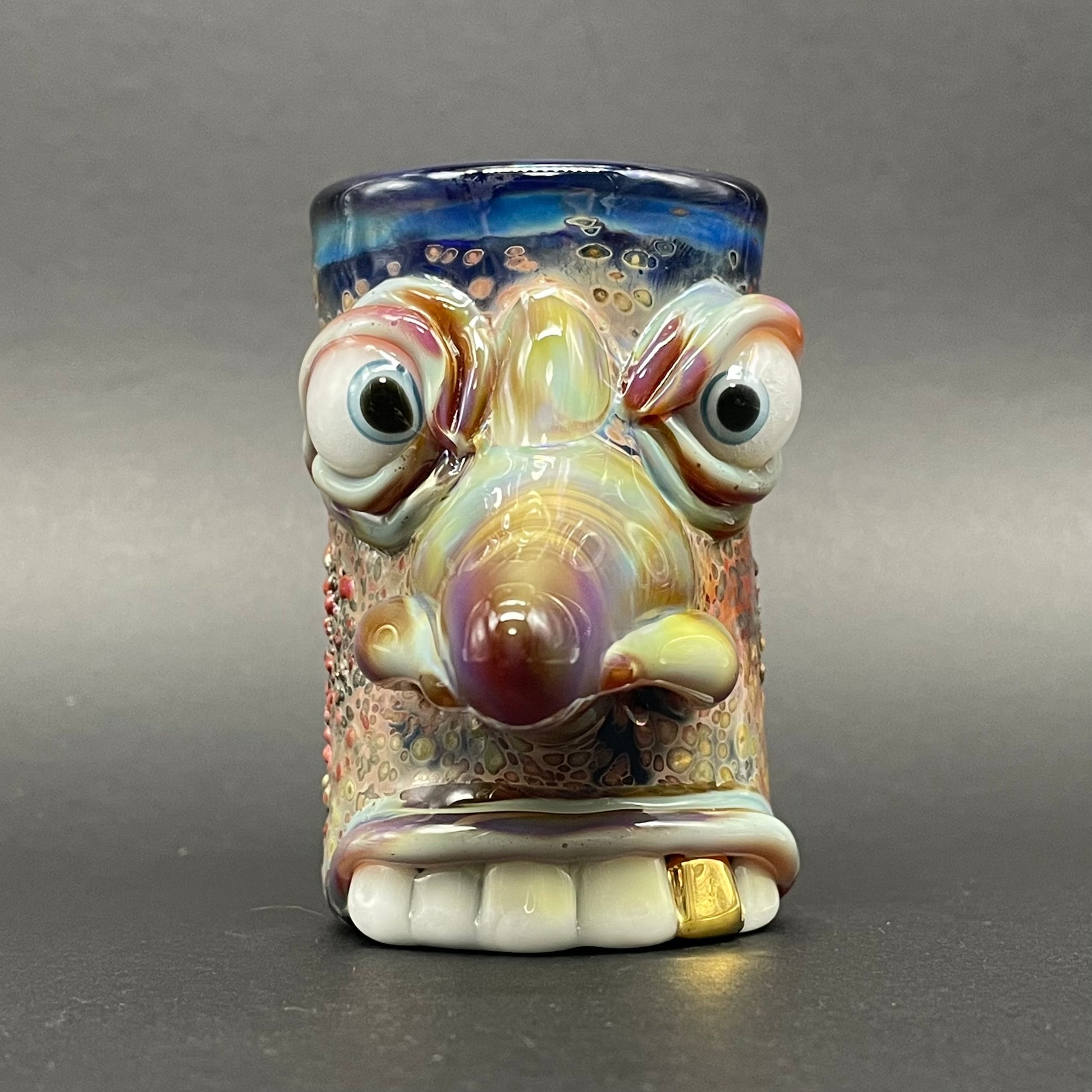 Artisan glass Shnoz shot glass - detailed craftsmanship