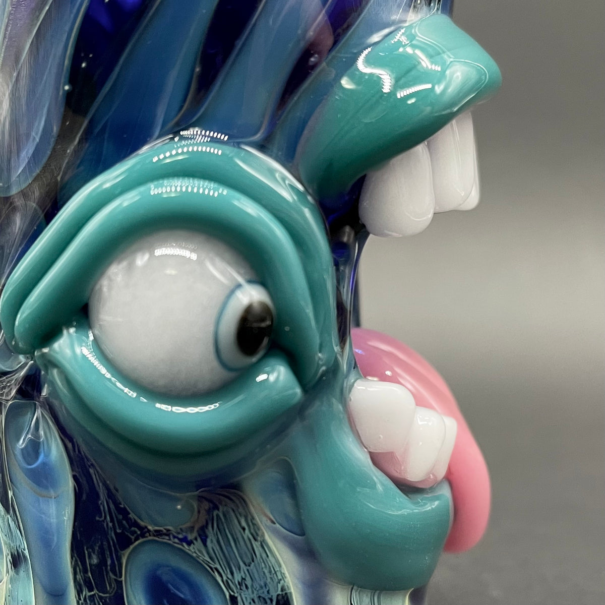 Leviathan Glass Screaming tongue shot glass - hand-blown art