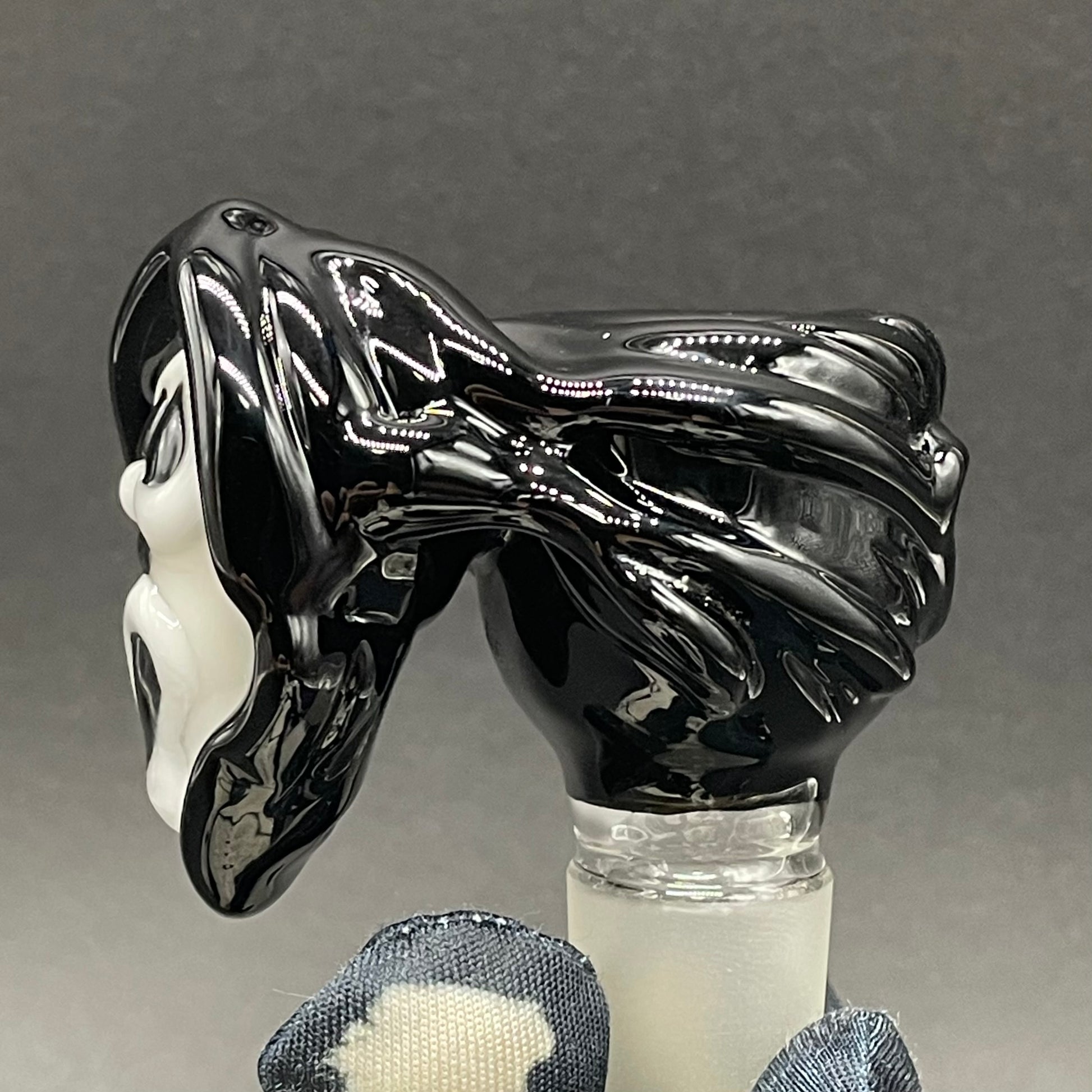 Premium 18mm scream slide - collectible glass art