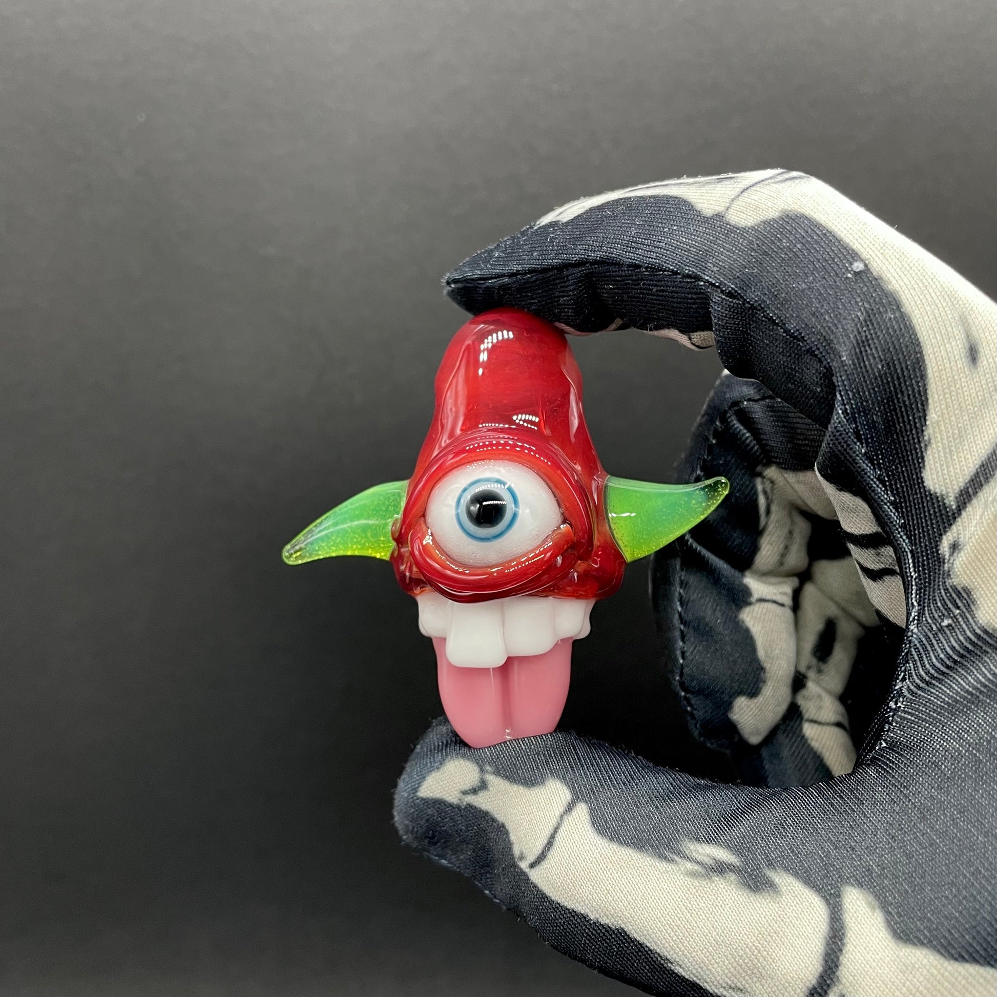 Hand-blown Licky McOneEye glass pendant - Leviathan Glass original