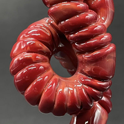 Artisan glass glass earthworm pendant - detailed craftsmanship
