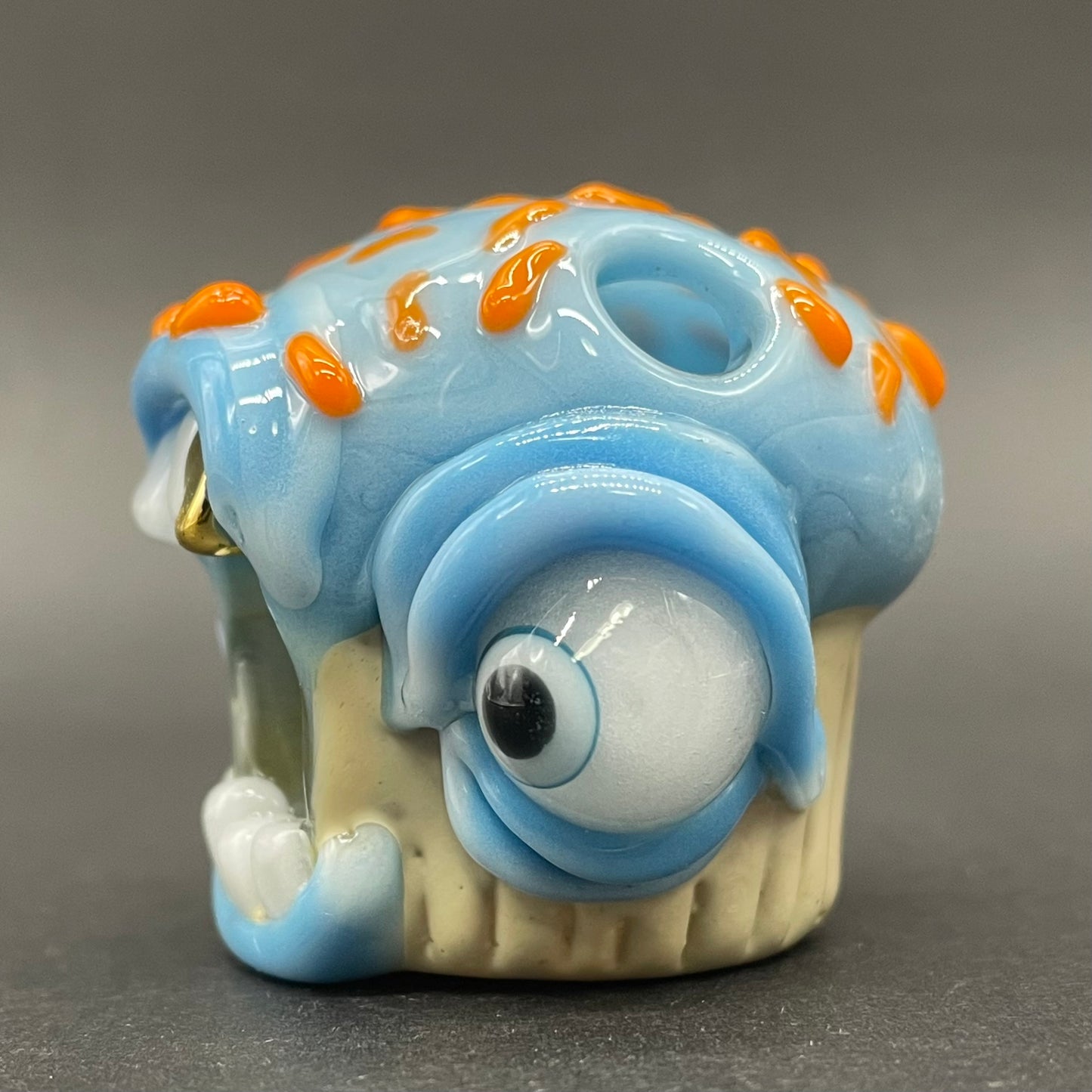 Cupcake pendant
