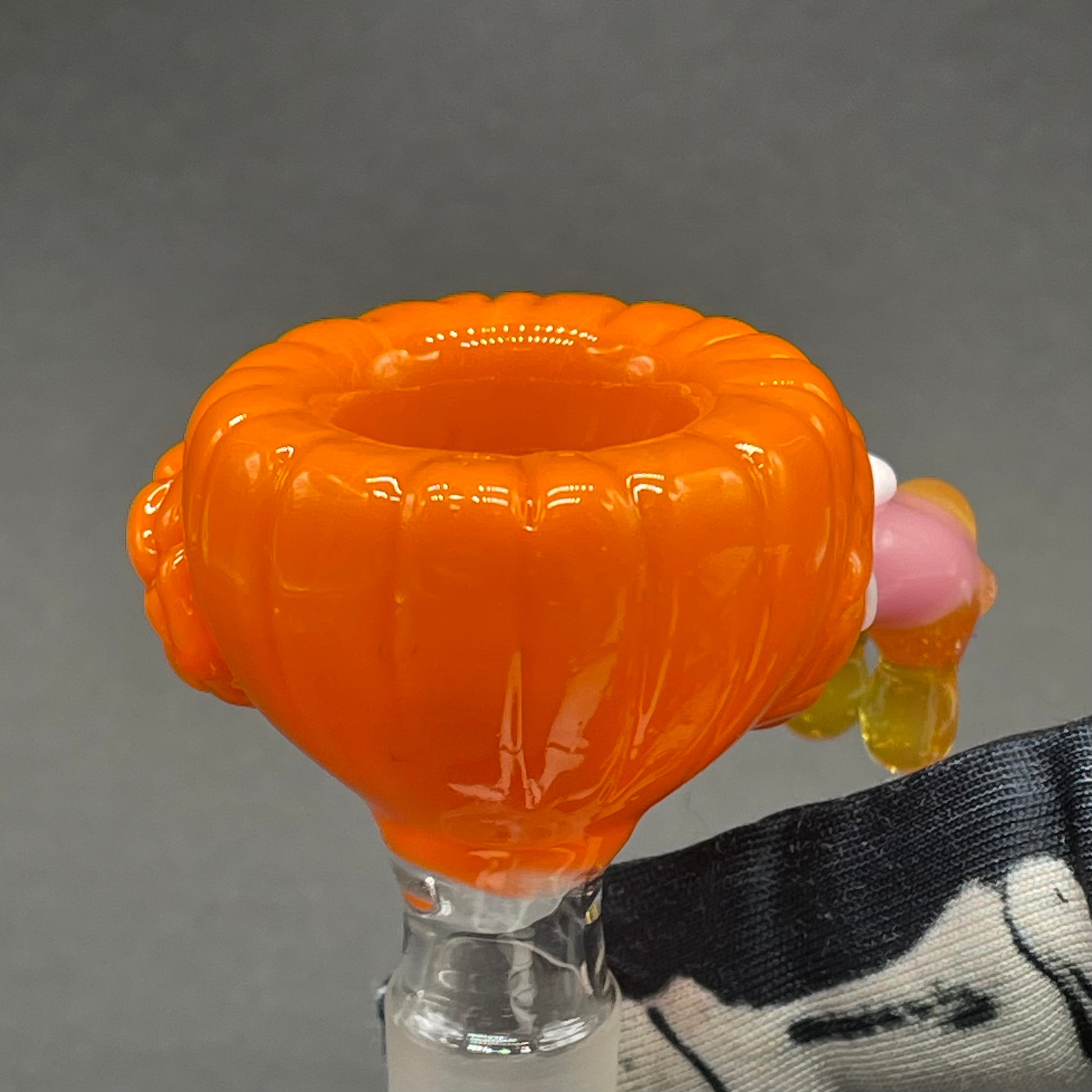 Hand-blown 14mm drooling tongue slide - Leviathan Glass original