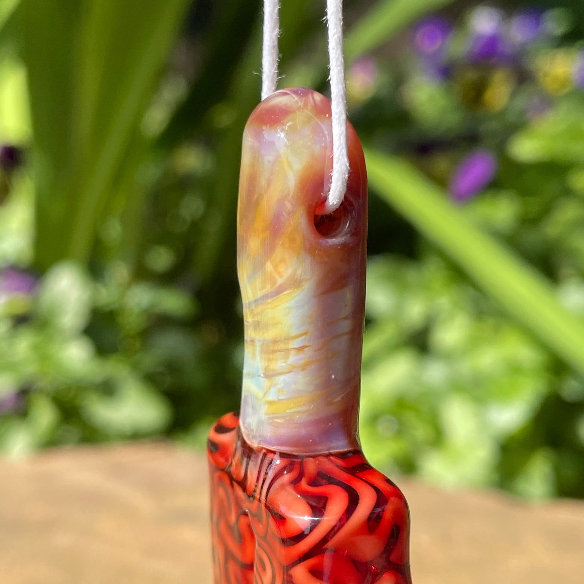 Artisan glass Dreamsicle pendant - detailed craftsmanship