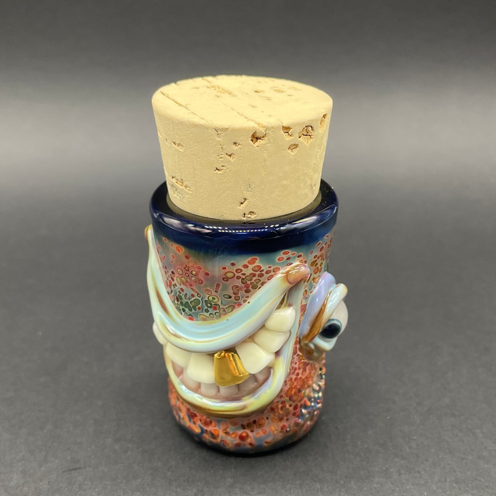Artisan glass Side eye Cyclops Cork Jar - detailed craftsmanship