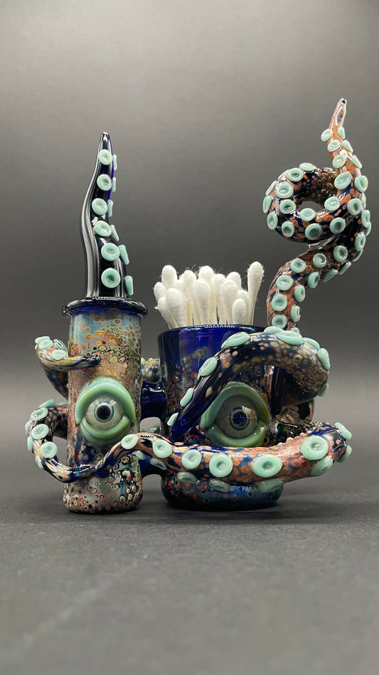 Leviathan dab station detail view - premium glass art