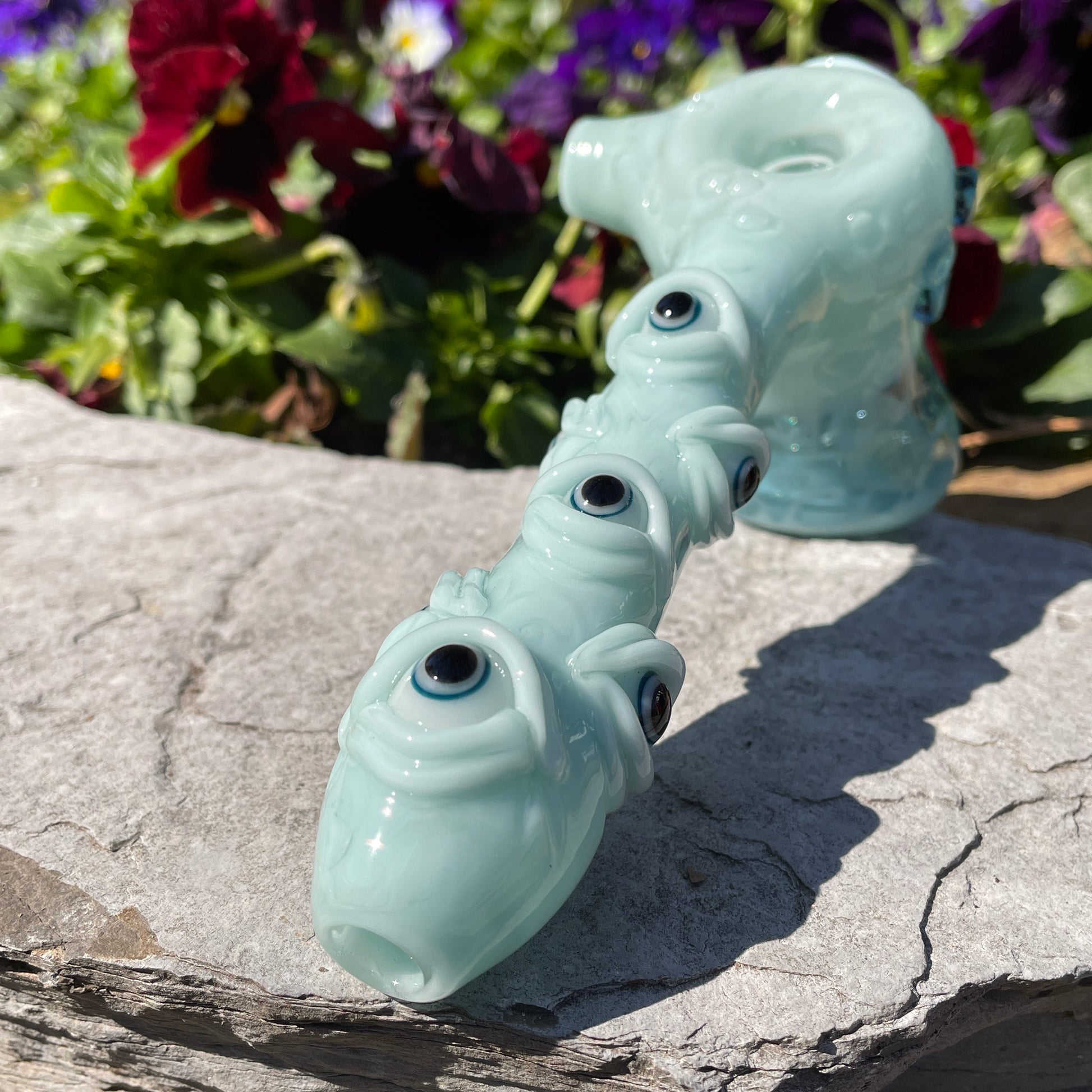 Smiley face bubbler by Leviathan Glass - artisan detail