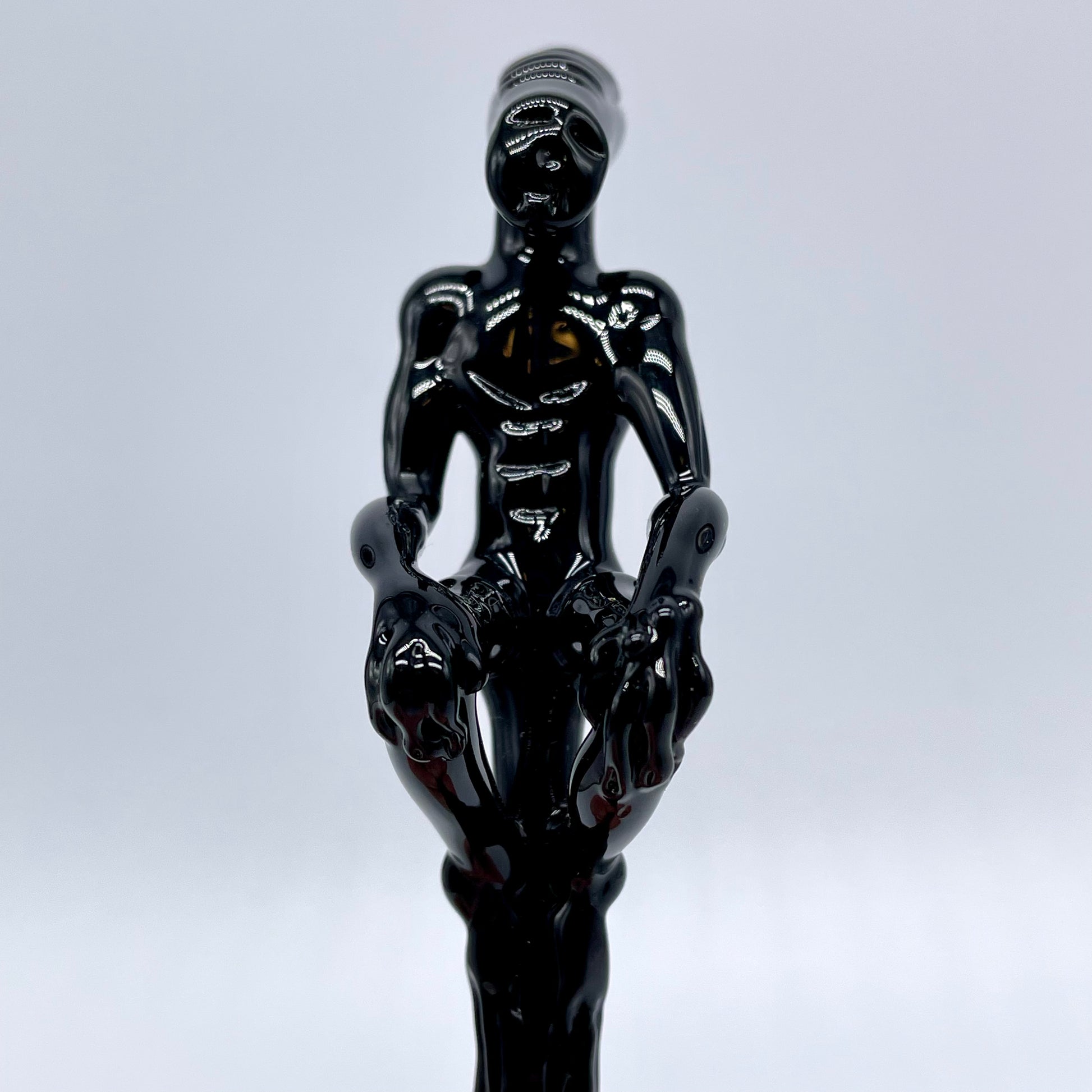 Premium Xenomorph sculpture - collectible glass art
