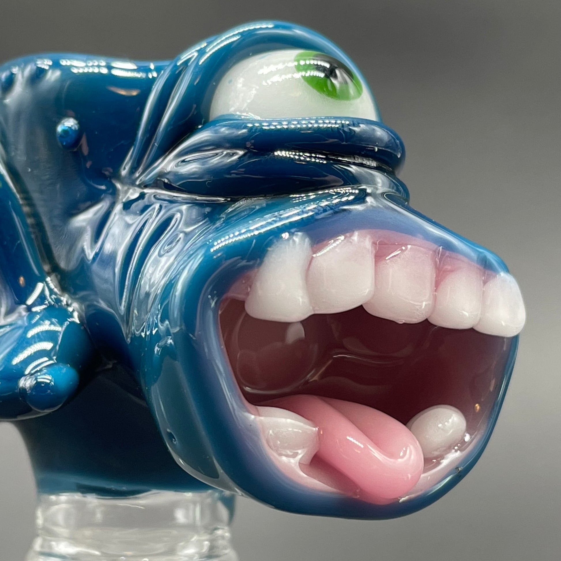 18mm boglin slide by Leviathan Glass - artisan detail