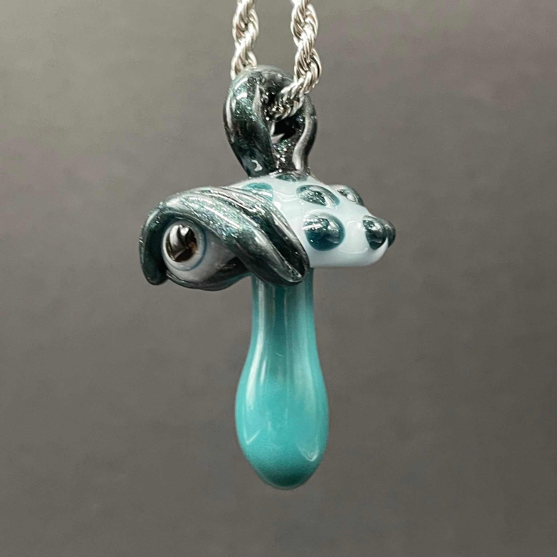 Cyclops mushroom pendant craftsmanship - artisan glass work