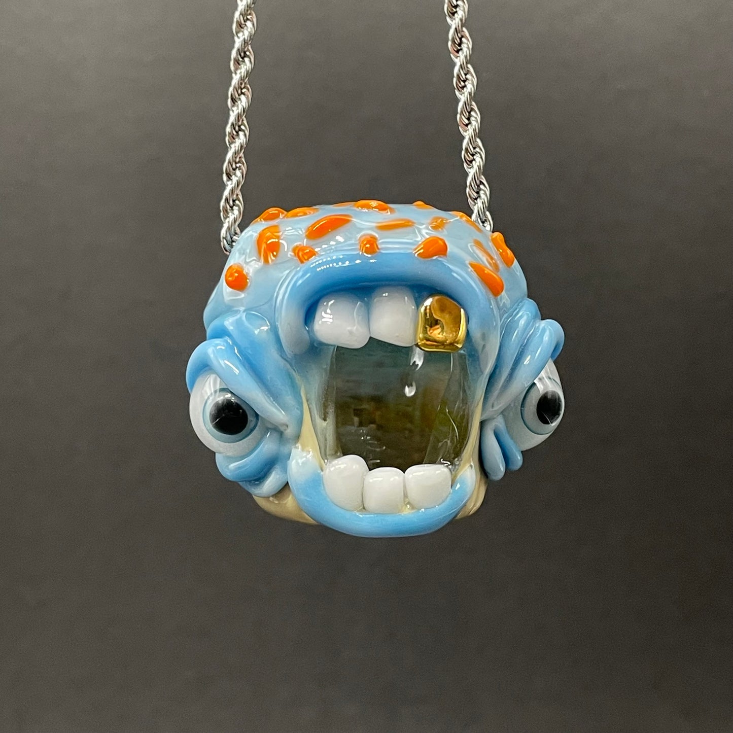 Cupcake pendant