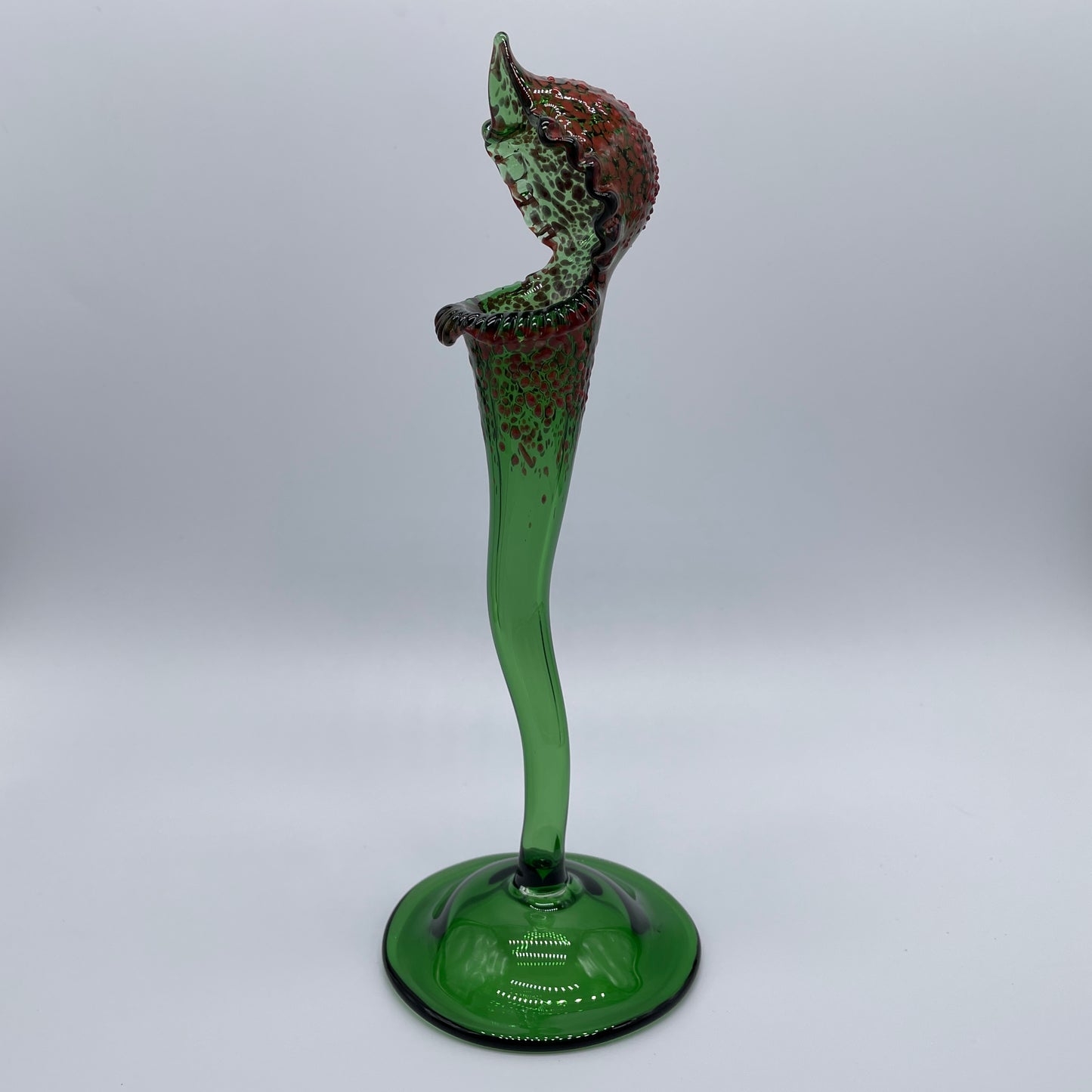 Pitcher plant sculpture detail view - premium glass art