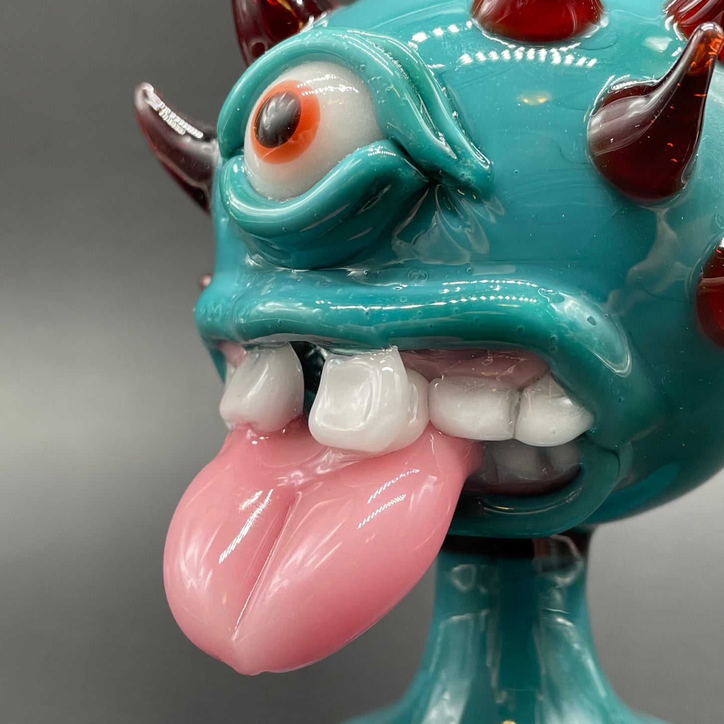 Artisan glass Tongue downdraft incense burner - detailed craftsmanship