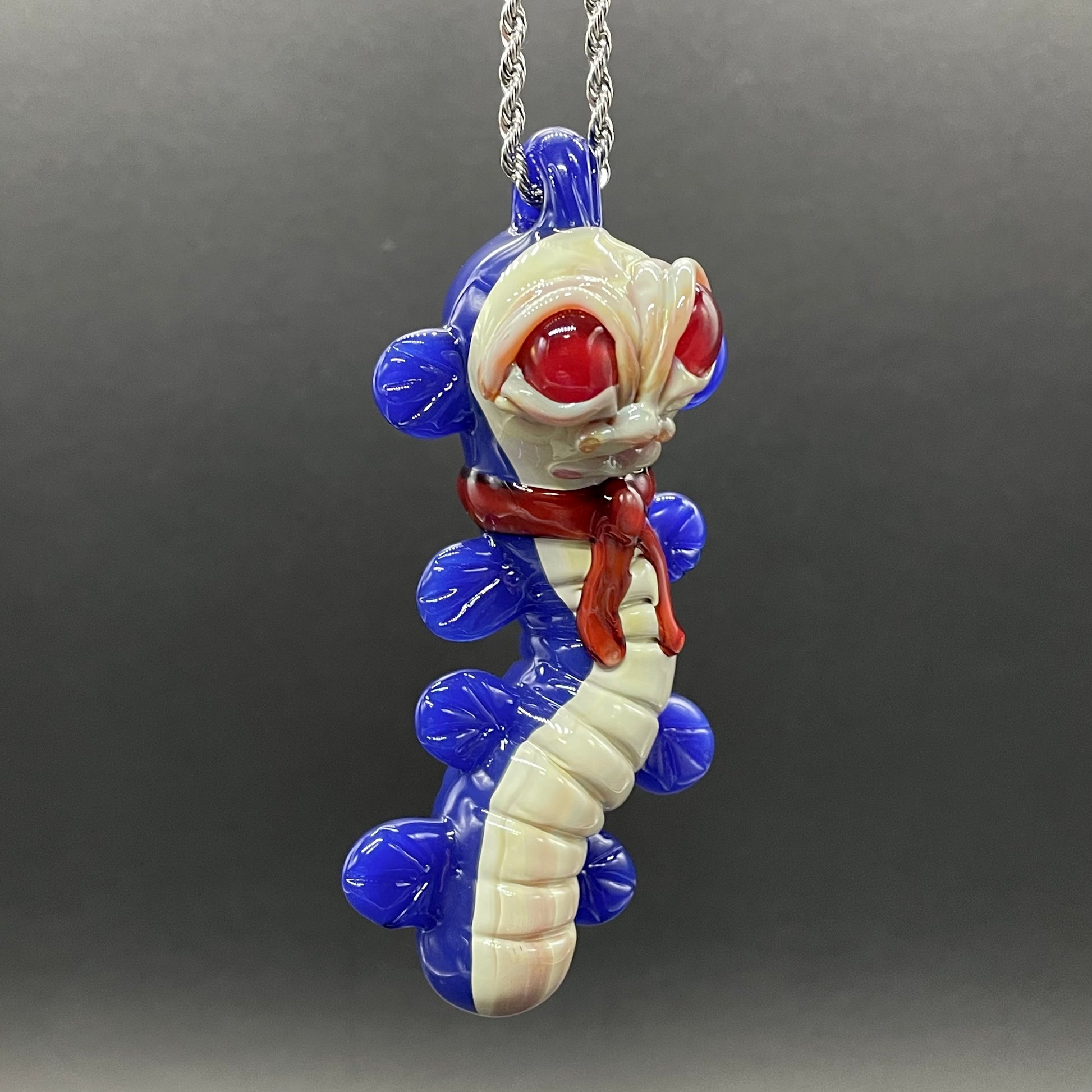 Labyrinth worm pendant craftsmanship - artisan glass work