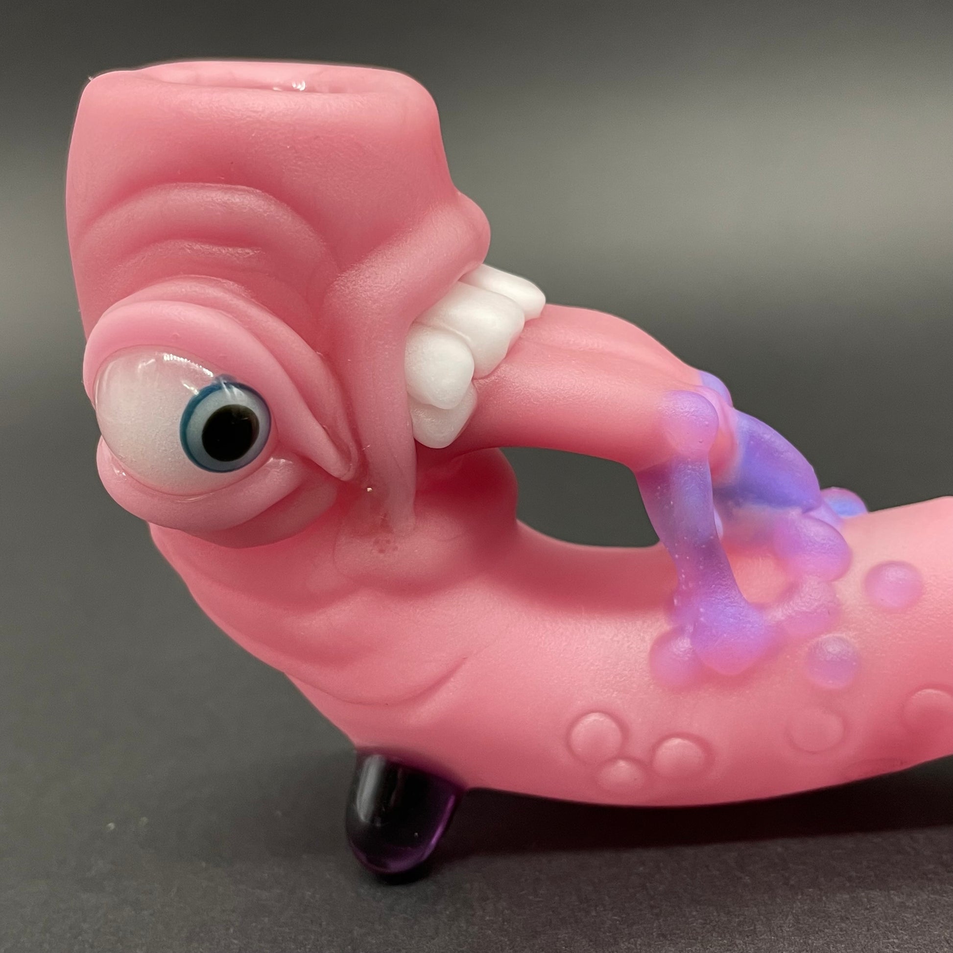 Close-up of For Kelly - handcrafted glass