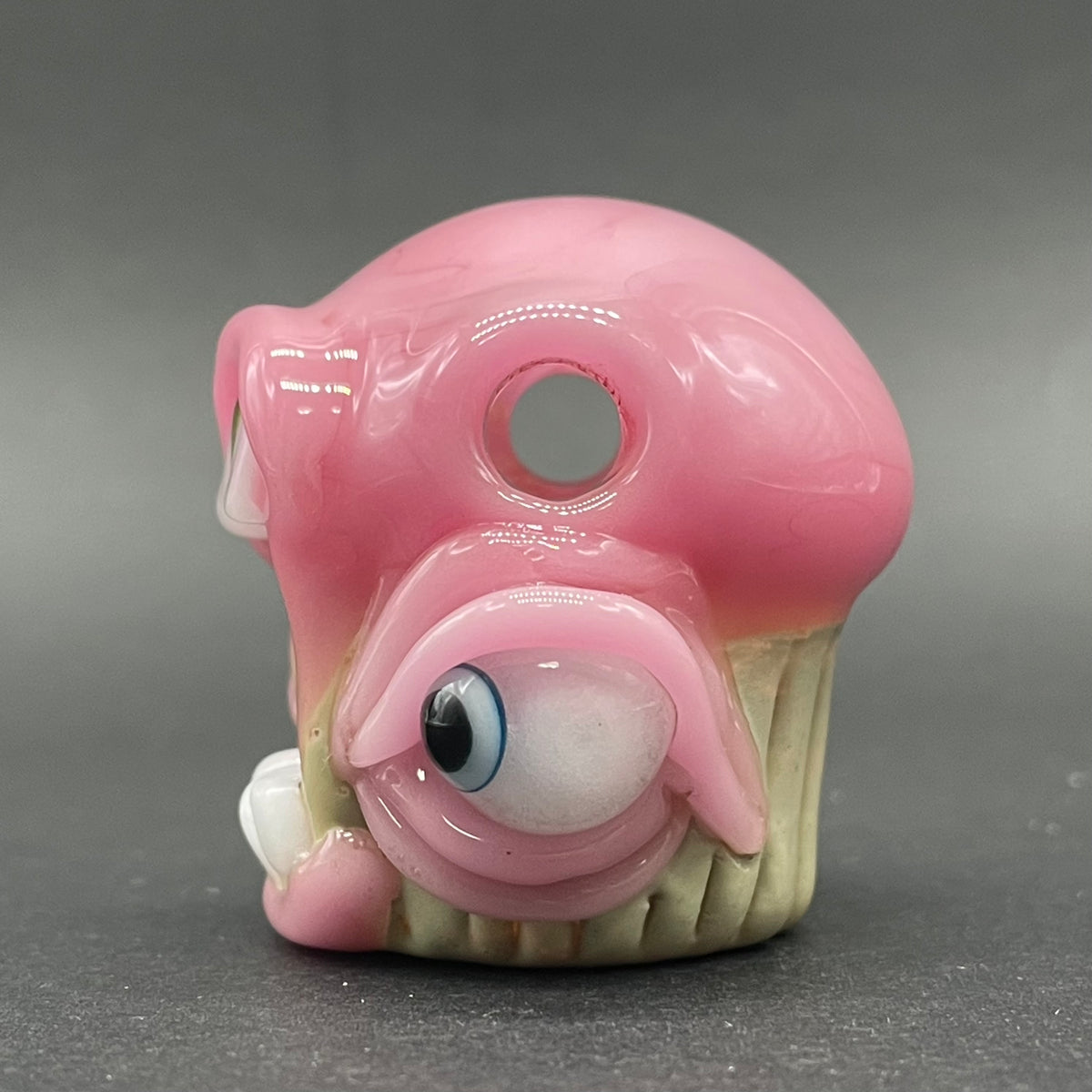 Cupcake pendant by Leviathan Glass - artisan detail