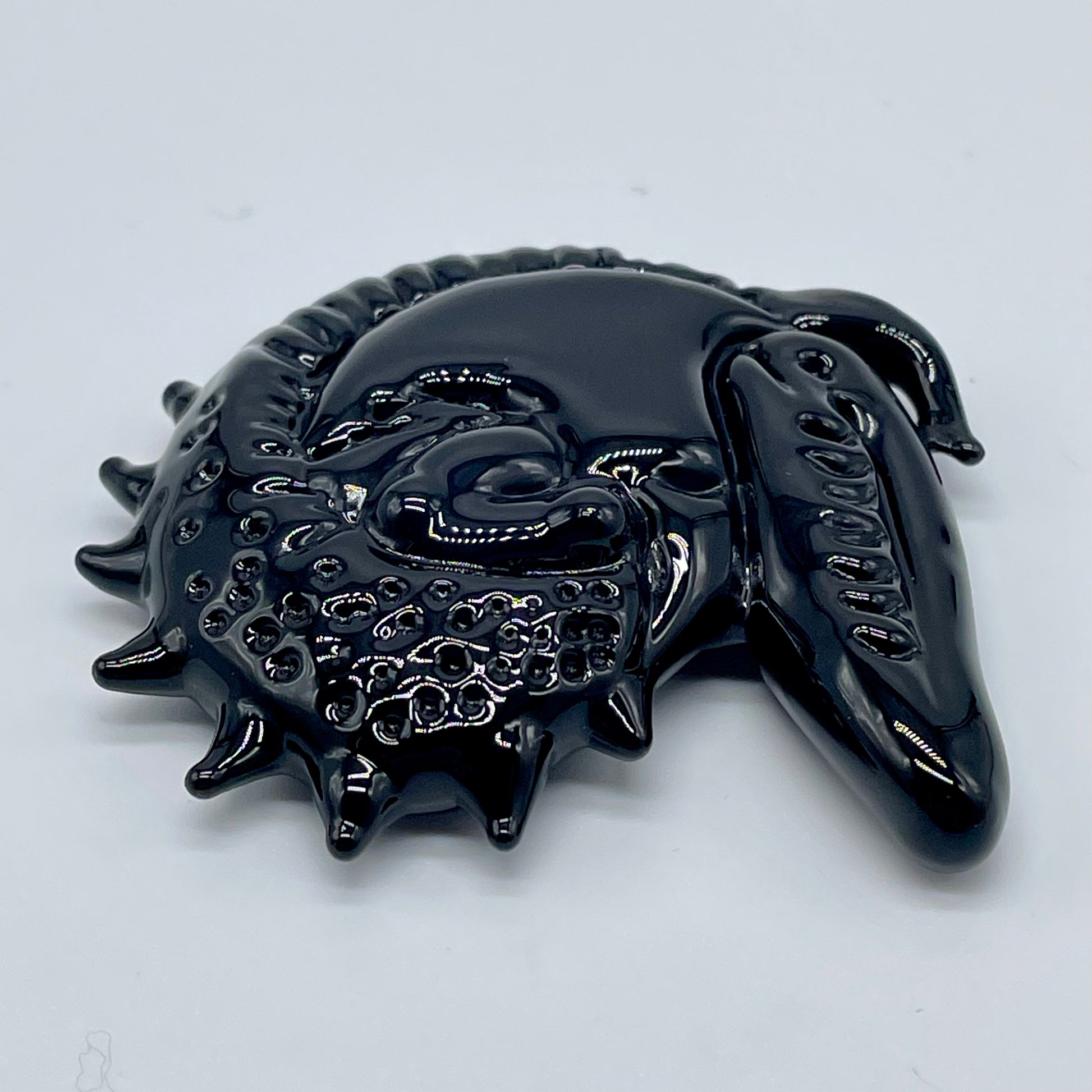 Xenomorph pendant glass art - premium handcrafted piece