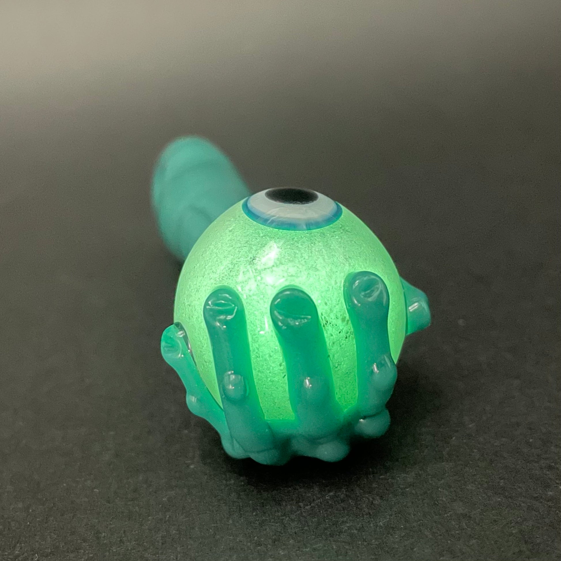 Hand-blown Eye of the beholder - Leviathan Glass original