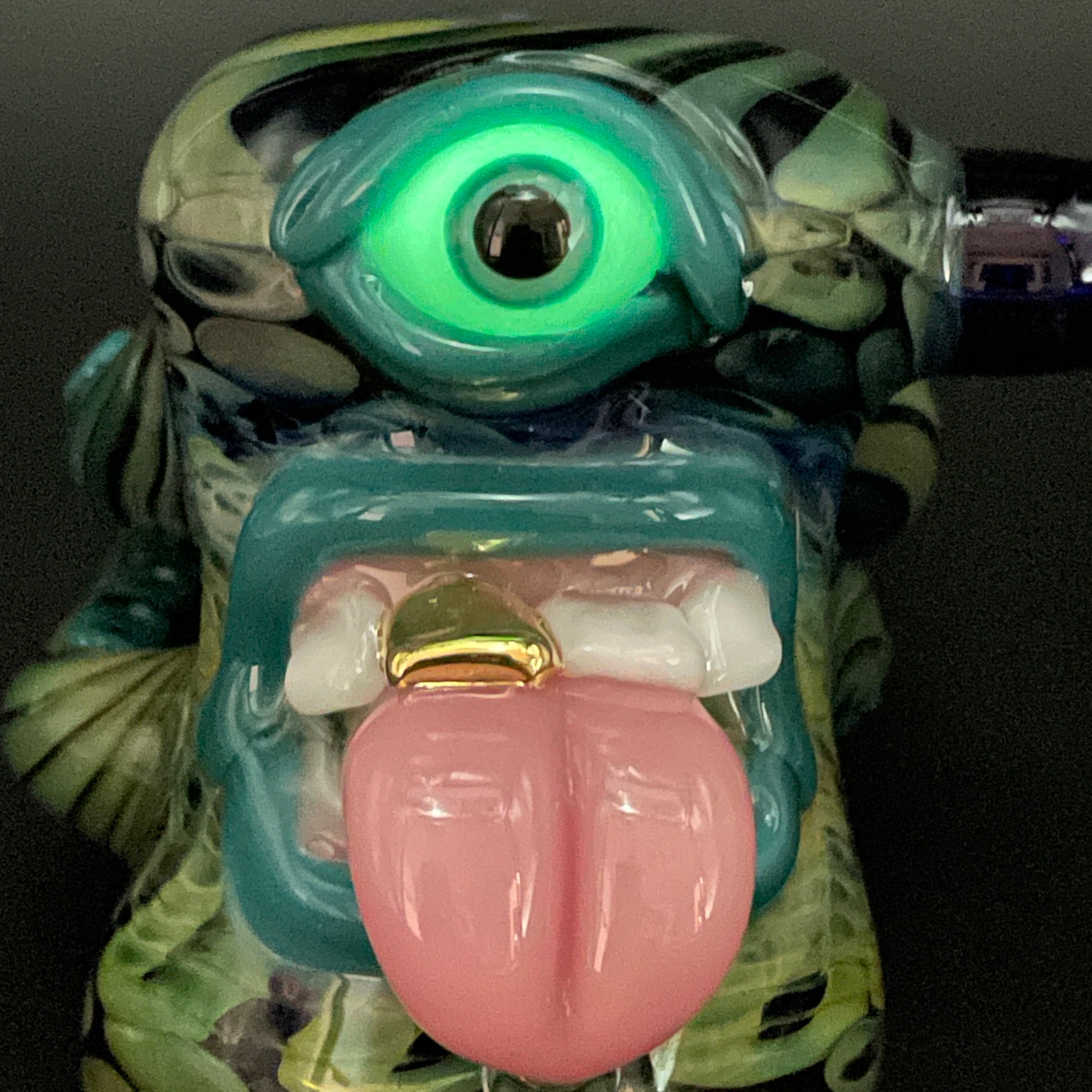 Hand-blown Tentacle tongue bubbler - Leviathan Glass original