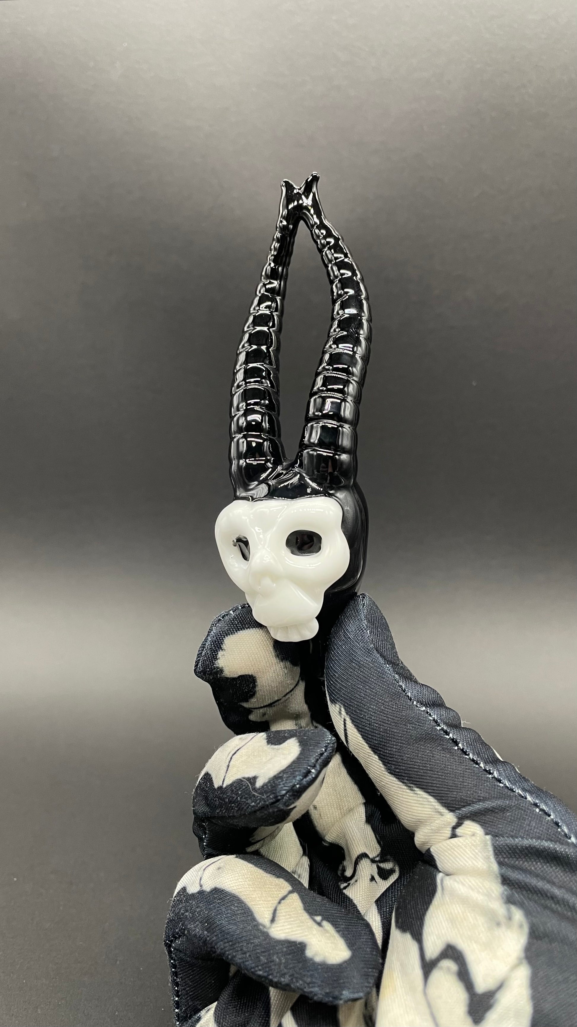 Hand-blown evil elf pendant - Leviathan Glass original