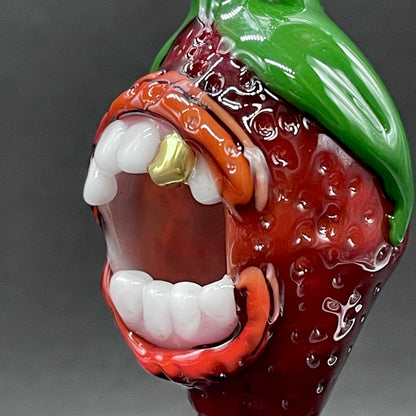 Artisan glass Screaming strawberry glass pendant - detailed craftsmanship