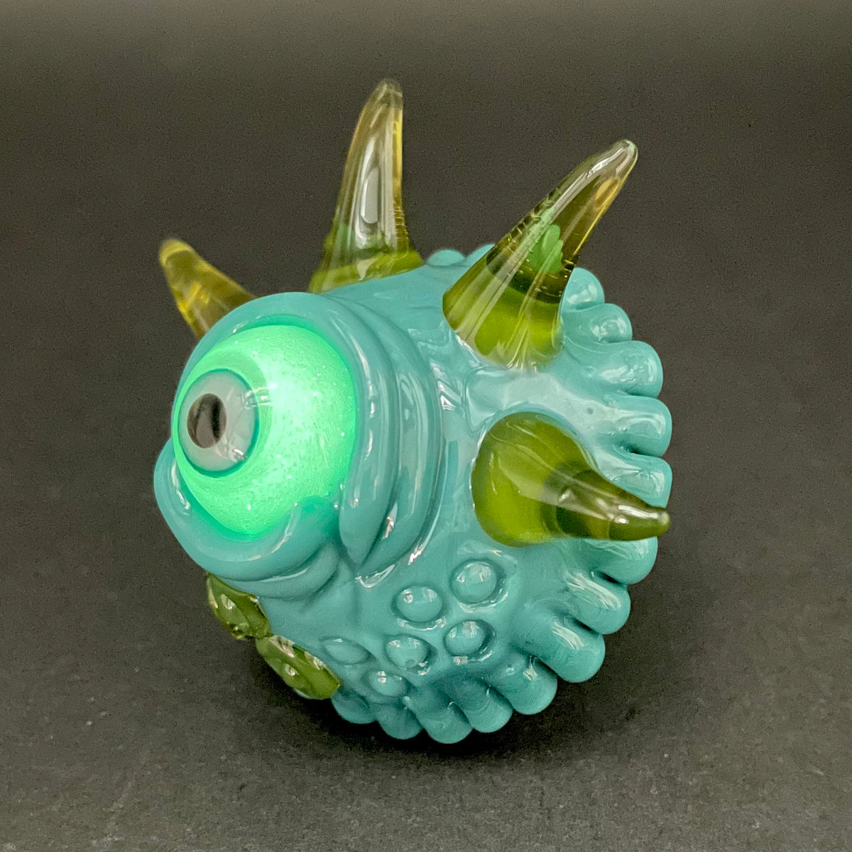 Dicroic Cyclops marble
