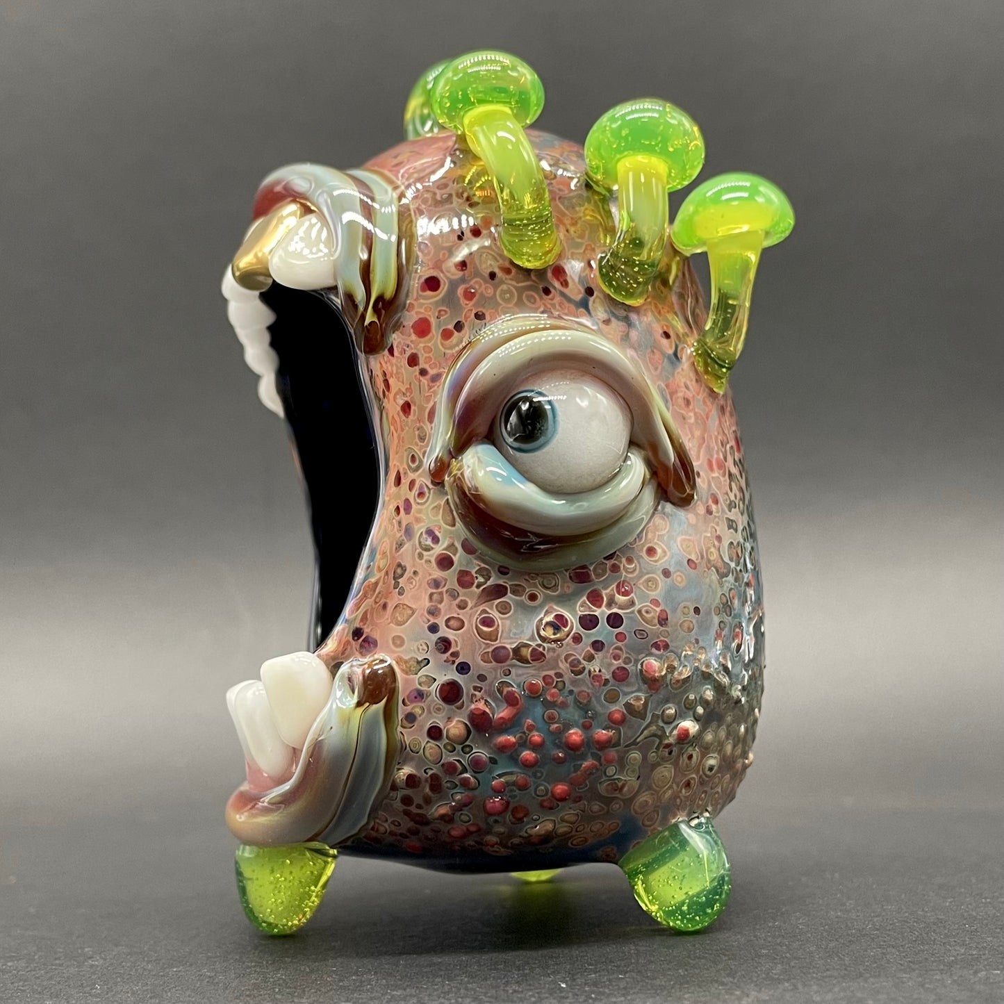Screaming incense burner